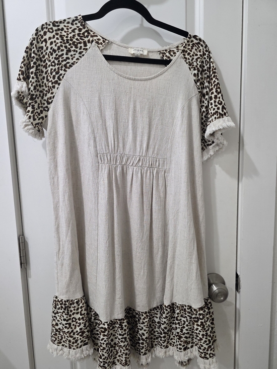 Umgee Tops - Umgee Cream Tunic with Leopard-Print Trim